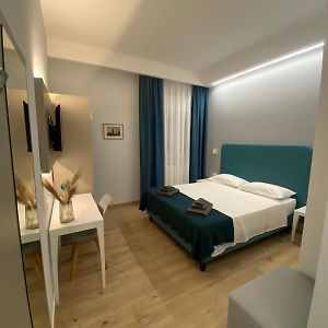 Fla Rooms